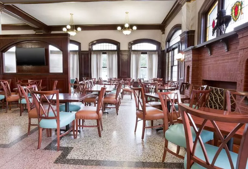 ホテル Drury Inn And Suites St Louis Union Station