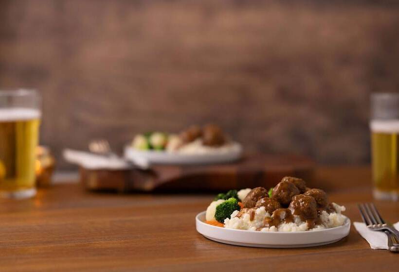 호텔 Troy Inn & Suites