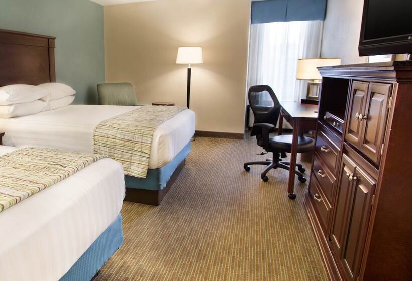 호텔 Troy Inn & Suites