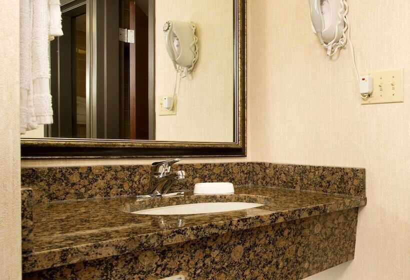 호텔 Lotus Kansas City Merriam