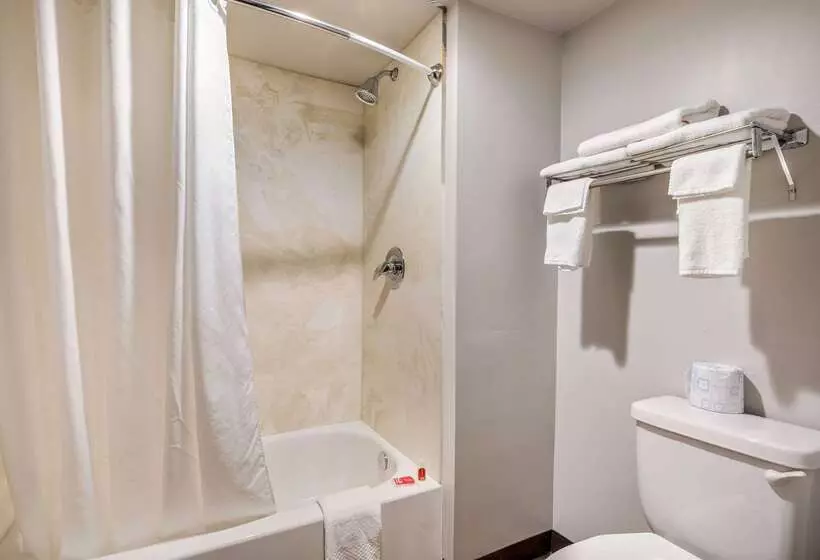 ホテル Econo Lodge Milwaukee Airport