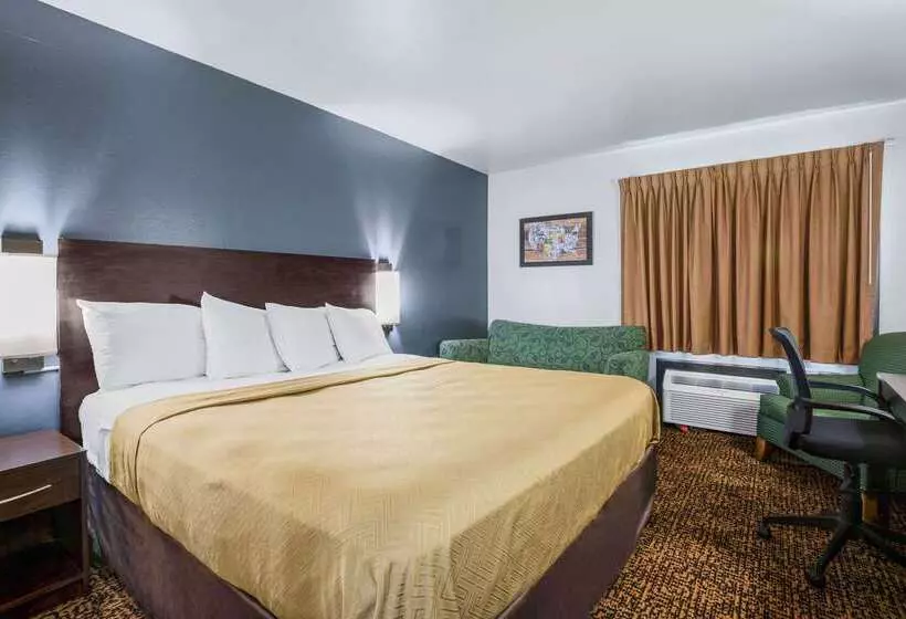 ホテル Econo Lodge Milwaukee Airport