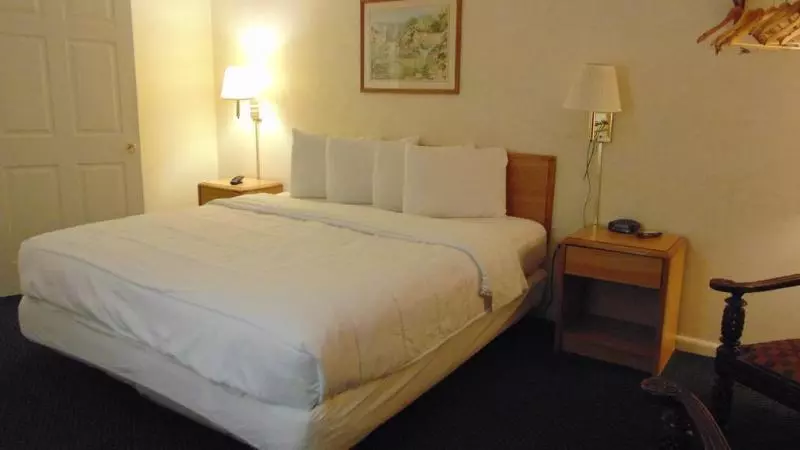 فندق Oceanside Lodge