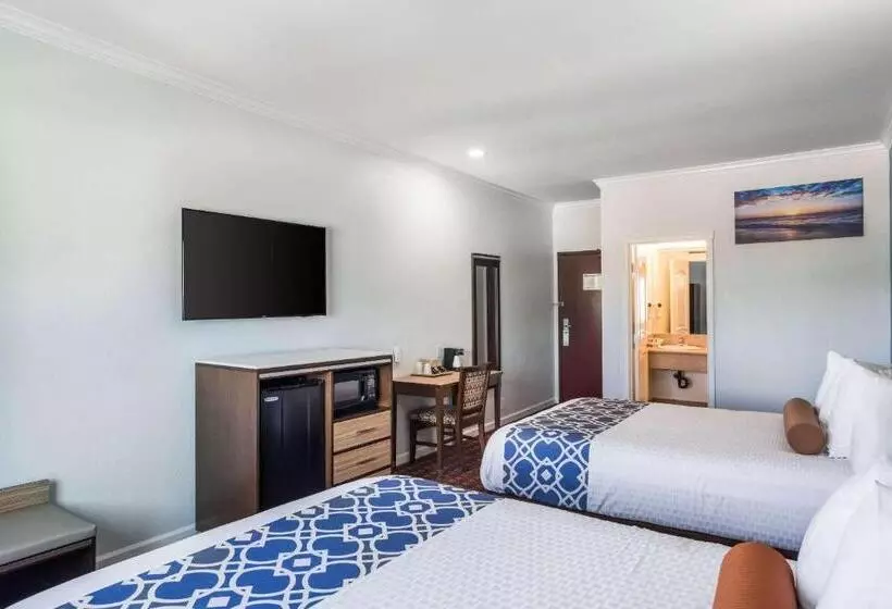 هتل Rodeway Inn & Suites Pasadena