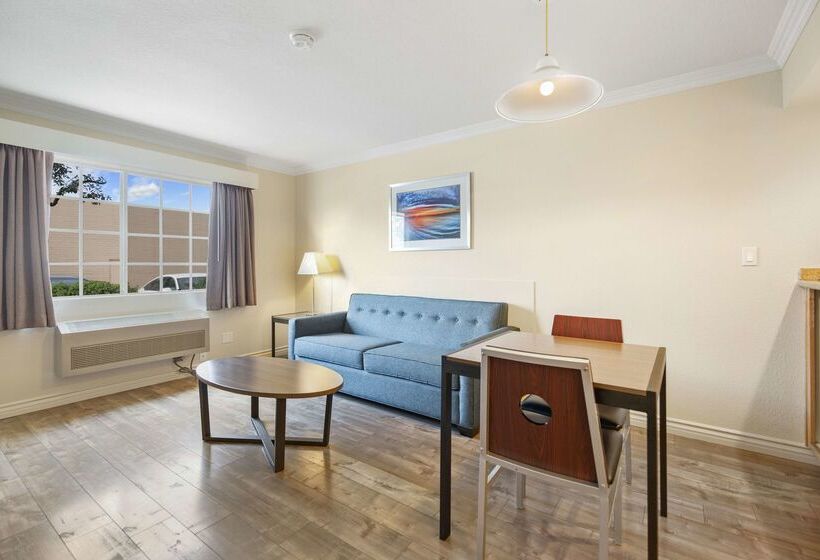 酒店 Surestay By Best Western Fontana