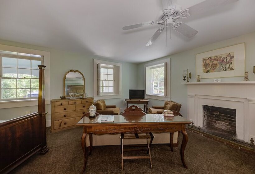 فندق The Duff Green Mansion