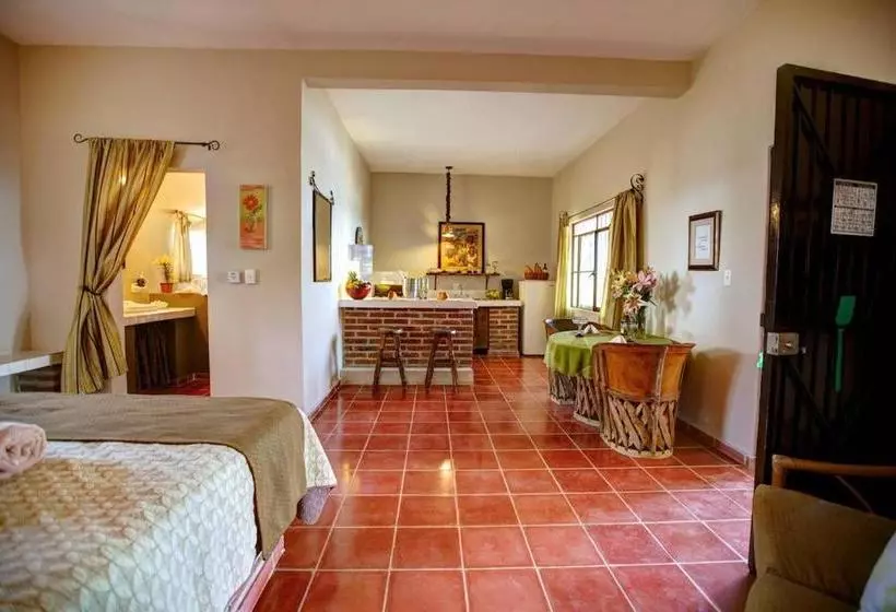 Hotelli La Quinta Del Sol