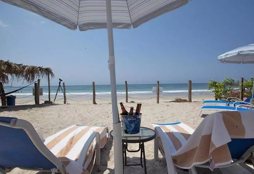 Hotelli La Quinta Del Sol