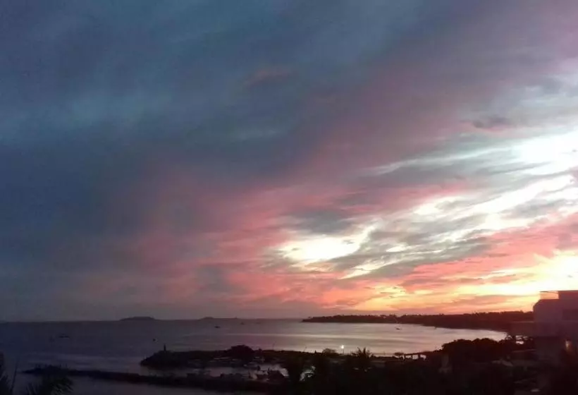 Hotelli La Quinta Del Sol