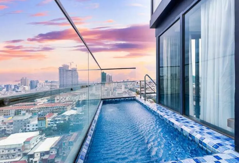 Luxcity Hotel & Apartment