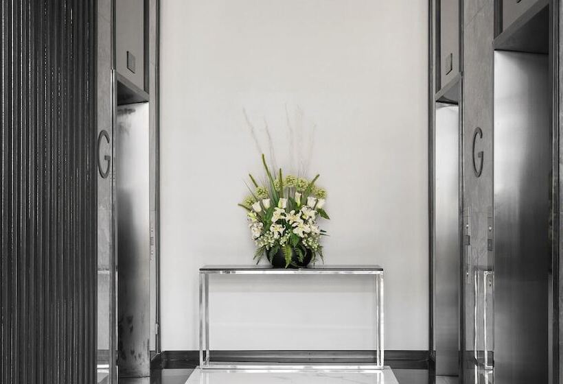 Luxcity Hotel & Apartment