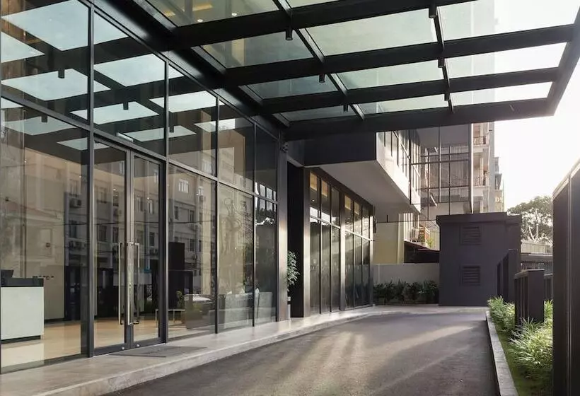 Luxcity Hotel & Apartment