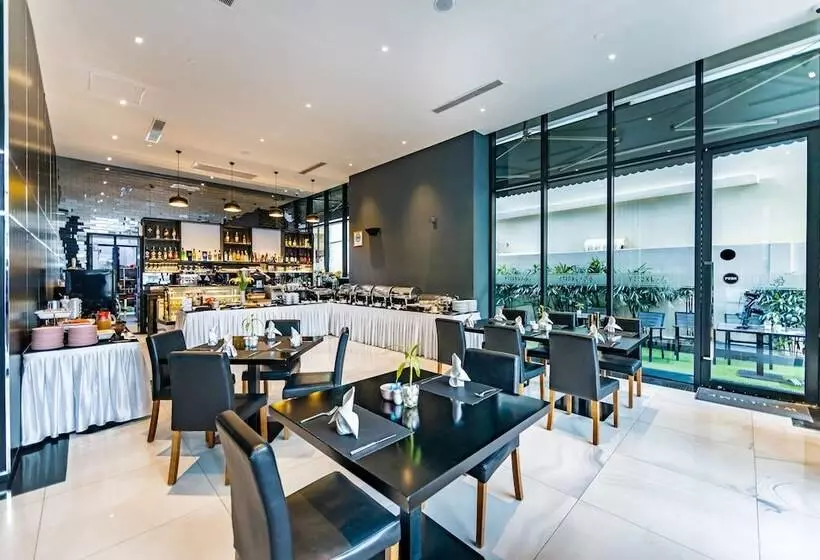 Luxcity Hotel & Apartment