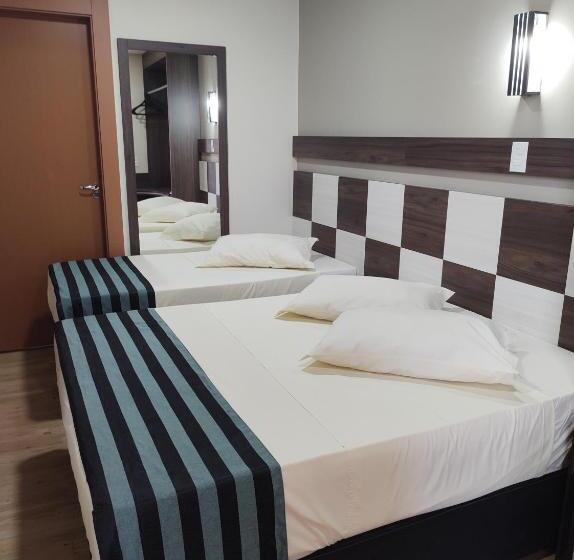 ホテル Maestro Express