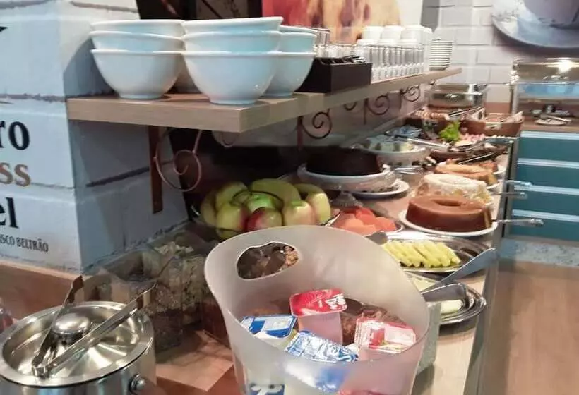 Hotelli Maestro Express