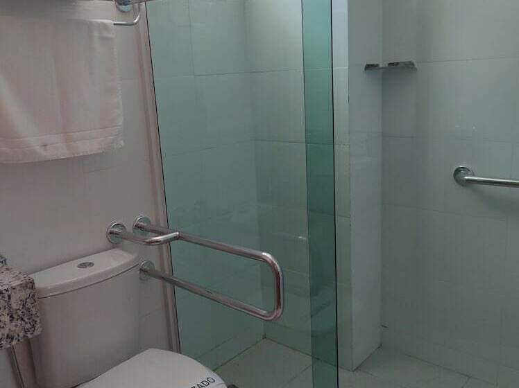 ホテル Maestro Express