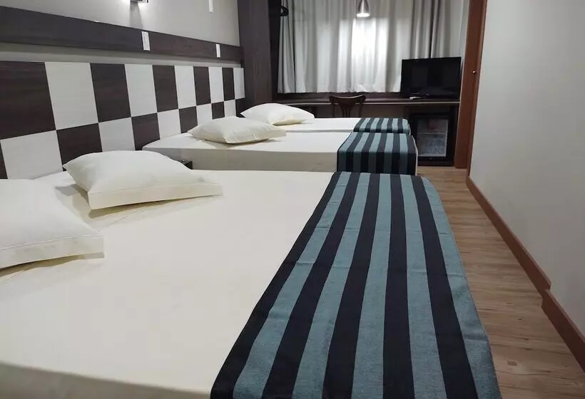 Hotelli Maestro Express