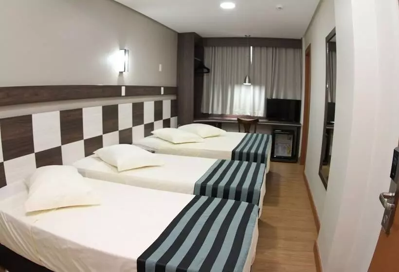 Hotelli Maestro Express