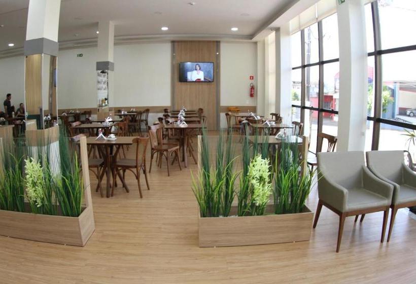 ホテル Maestro Express