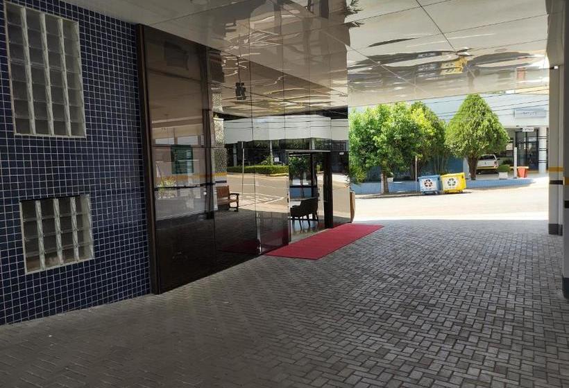 ホテル Maestro Express