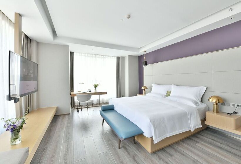 בית מלון כפרי Mercure Yibin Port