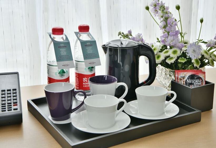 בית מלון כפרי Mercure Yibin Port