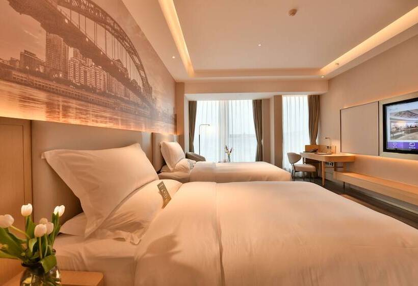 בית מלון כפרי Mercure Yibin Port