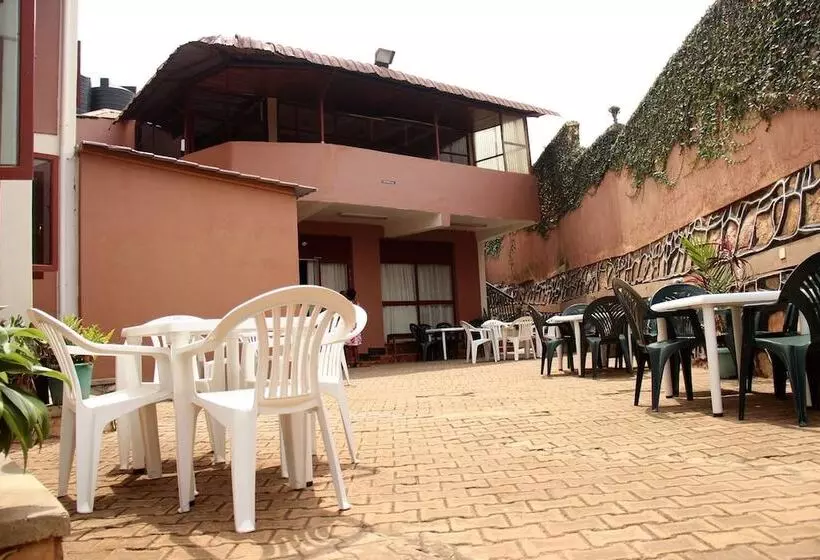 هتل Namugongo