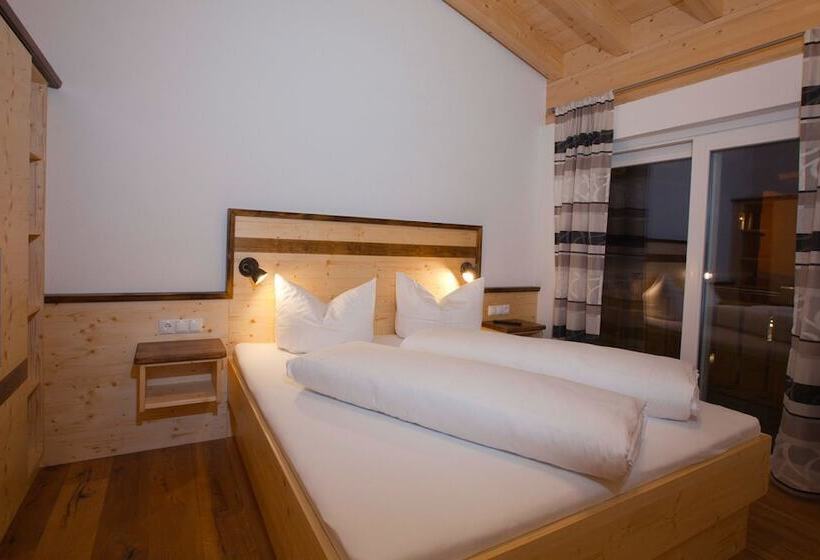 Palazi Apartments Und Spa