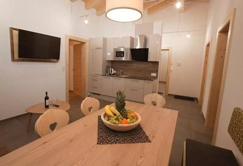 Palazi Apartments Und Spa