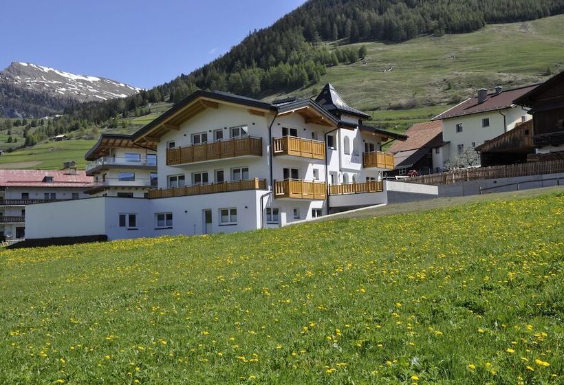 Palazi Apartments Und Spa