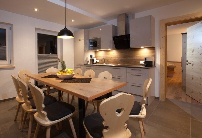 Palazi Apartments Und Spa