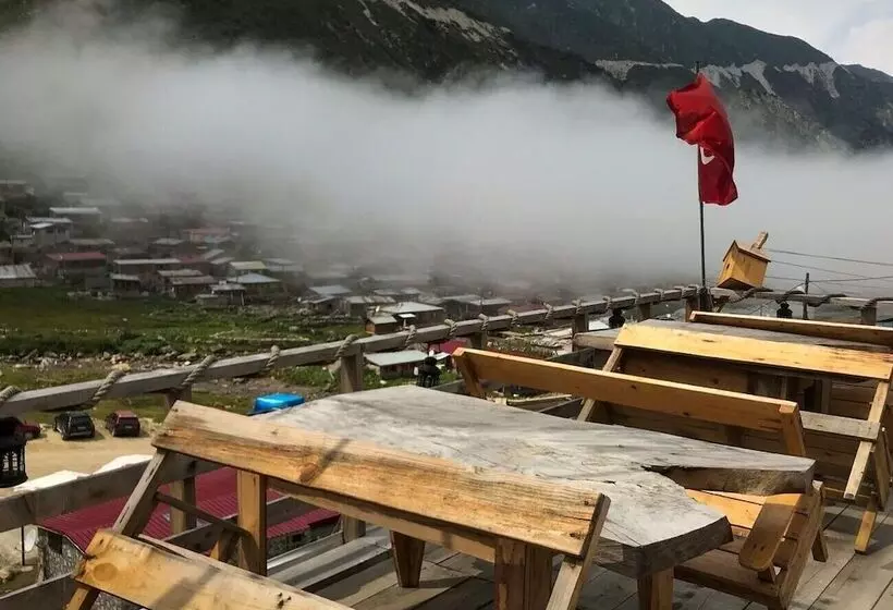 ペンション Bulut Terasi