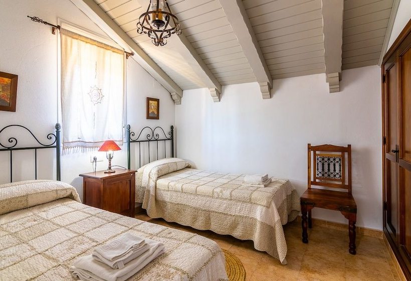 Villas Dehesa Roche Viejo