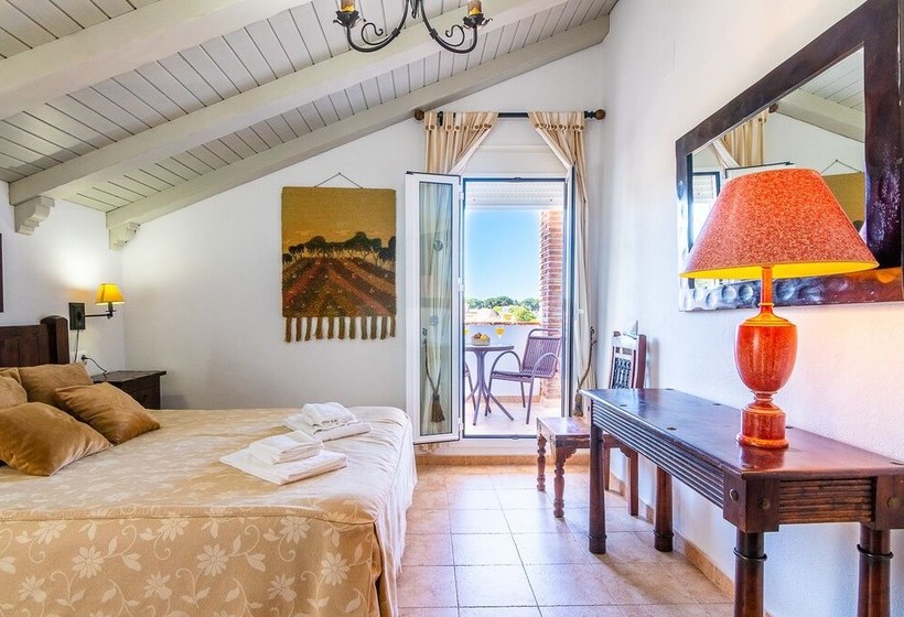 Villas Dehesa Roche Viejo