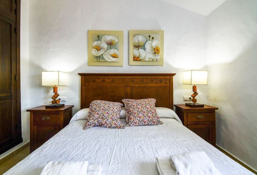 Villas Dehesa Roche Viejo