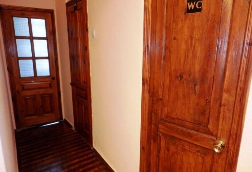 Yourhostel Arsenalnaya