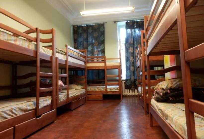Yourhostel Arsenalnaya