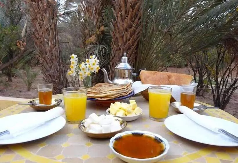 Aamiaismajoitus (B&B) Maison D Hotes Au Jardin De Tamnougalt