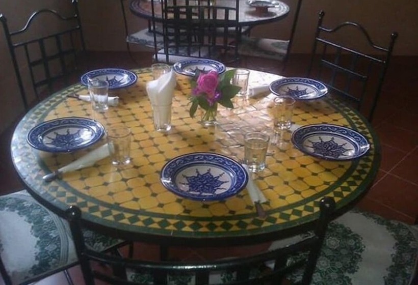 Bed and Breakfast Maison D Hotes Au Jardin De Tamnougalt