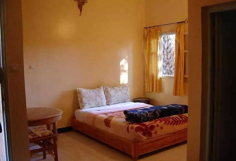 Aamiaismajoitus (B&B) Maison D Hotes Au Jardin De Tamnougalt