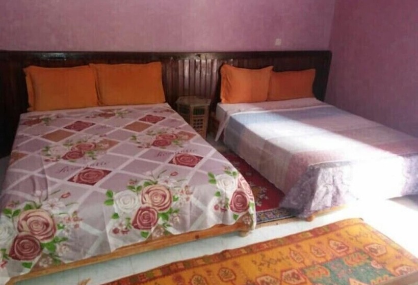 Bed and Breakfast Maison D Hotes Au Jardin De Tamnougalt