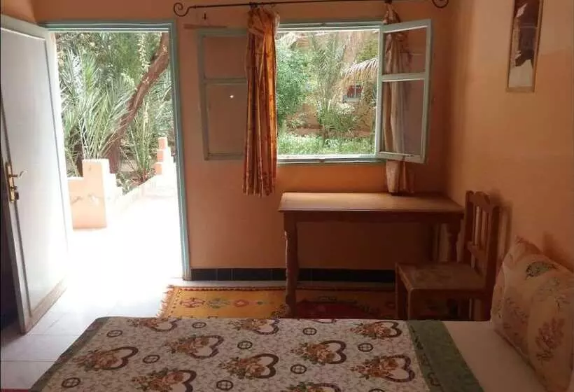 Aamiaismajoitus (B&B) Maison D Hotes Au Jardin De Tamnougalt