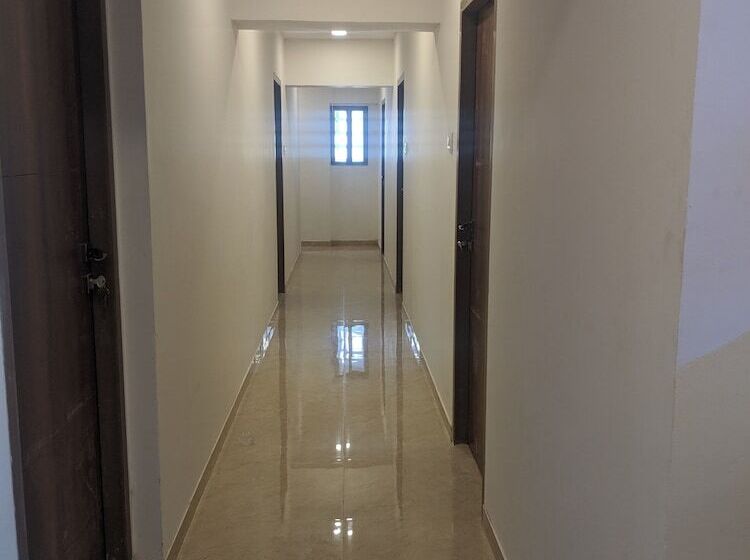 호텔 Atharva Residency