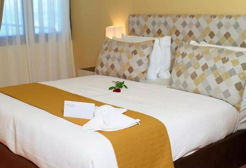 ホテル Les Orangers