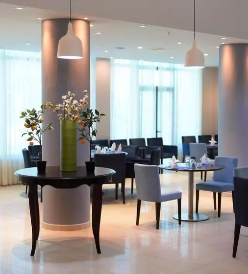 ホテル Les Orangers