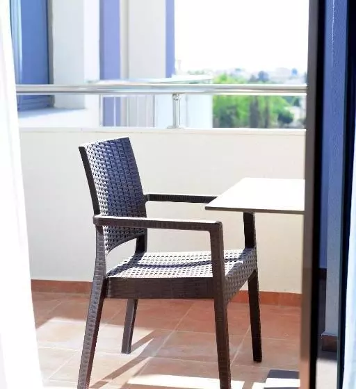 ホテル Les Orangers