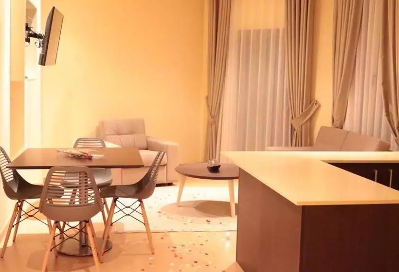 ホテル Les Orangers