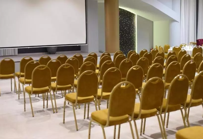 ホテル Les Orangers