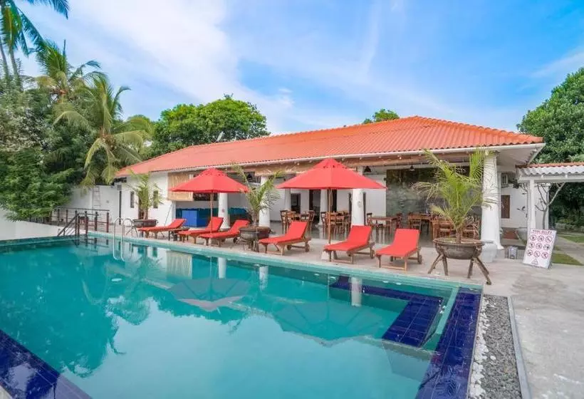ベッドアンドブレックファースト Pinipahana Walauwa Resort & Villa
